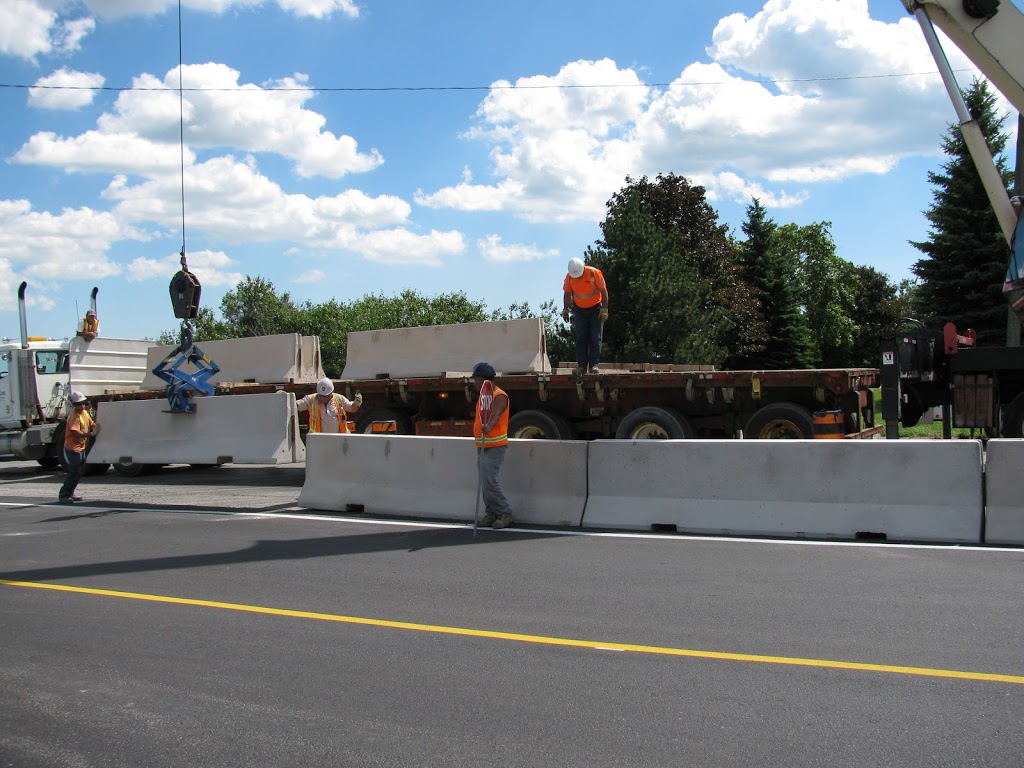 Ontario Barrier Wall | 2214 9th Line, Bradford, ON L3Z 3T1, Canada | Phone: (416) 640-1442