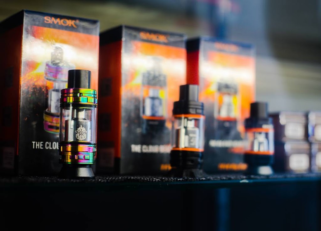 MAXX Vapor | 37 Ontario Rd, Welland, ON L3B 5C1, Canada | Phone: (289) 820-9376