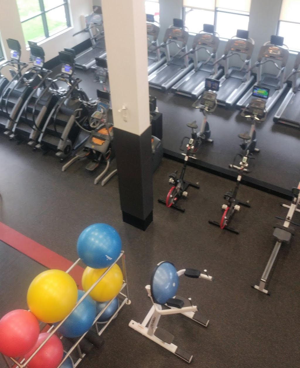 GoodLife Fitness Edmonton West Granville | 7161 Winterburn Rd NW, Edmonton, AB T5T 4V3, Canada | Phone: (780) 483-0162