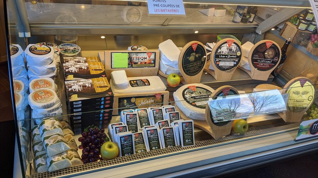 Fromagerie Du Champ à la Meule inc. | 3601 Rue Principale, Notre-Dame-de-Lourdes, QC J0K 1K0, Canada | Phone: (450) 753-9217