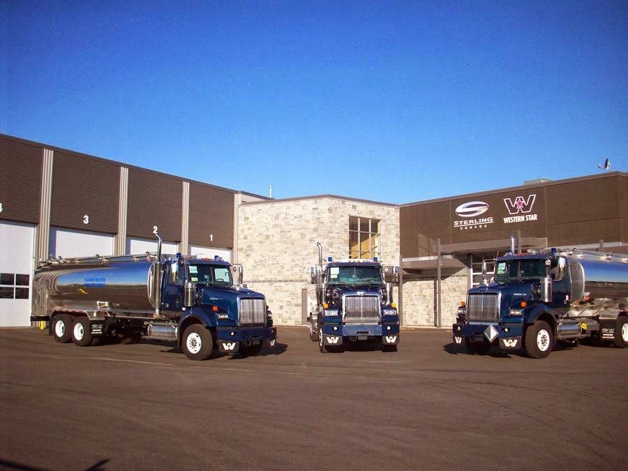 Camions Sterling Western Star Mauricie | 1655 Boulevard de Port Royal, Bécancour, QC G9H 1X7, Canada | Phone: (819) 233-3633