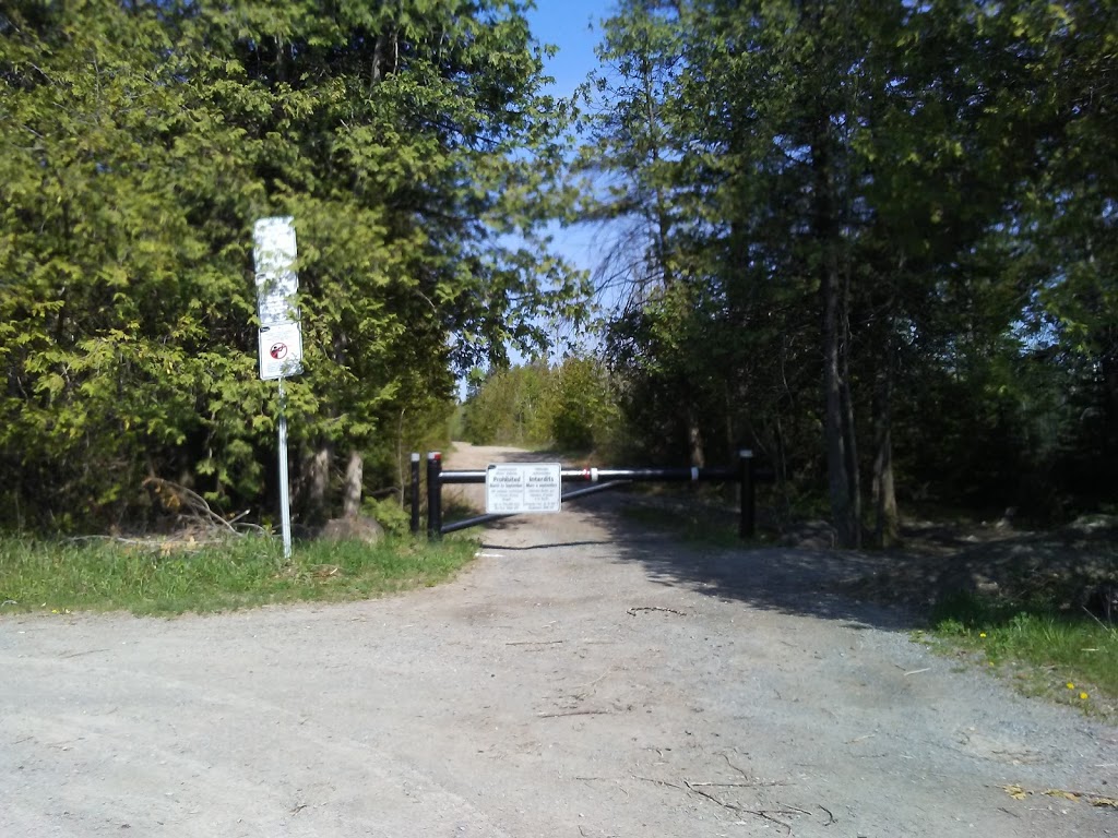 Marlborough Forest Parking - E2 | 3801 Roger Stevens Dr, North Gower, ON K0A 2T0, Canada