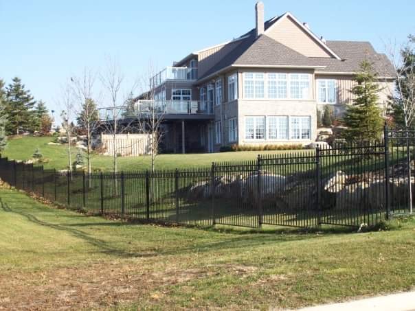 Orangeville Fence | 16 Caledonia Rd, Orangeville, ON L9W 2V3, Canada | Phone: (519) 216-3876