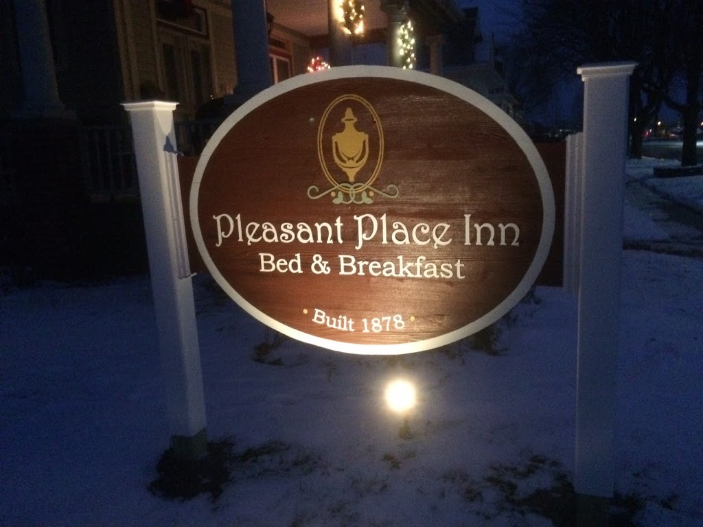 Pleasant Place Inn | 829 Prospect Pl, Port Huron, MI 48060, USA | Phone: (865) 680-3092