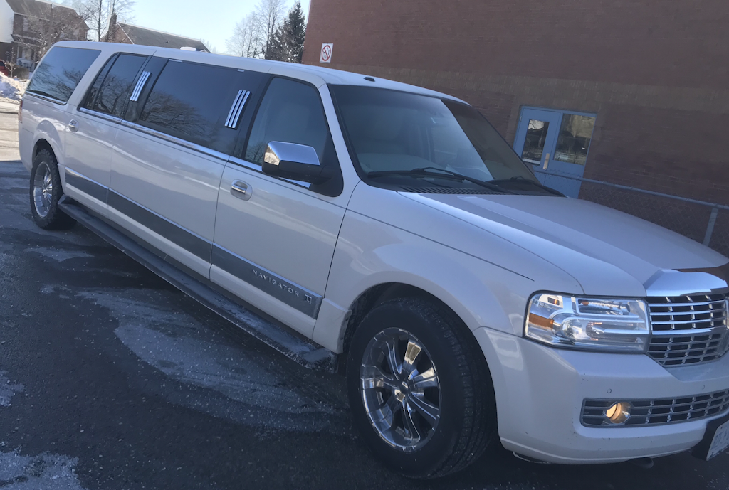 Toronto Airport Stretch Limo. Ca | 43 Bellwood Dr, Whitby, ON L1N 2E3, Canada | Phone: (866) 822-8603