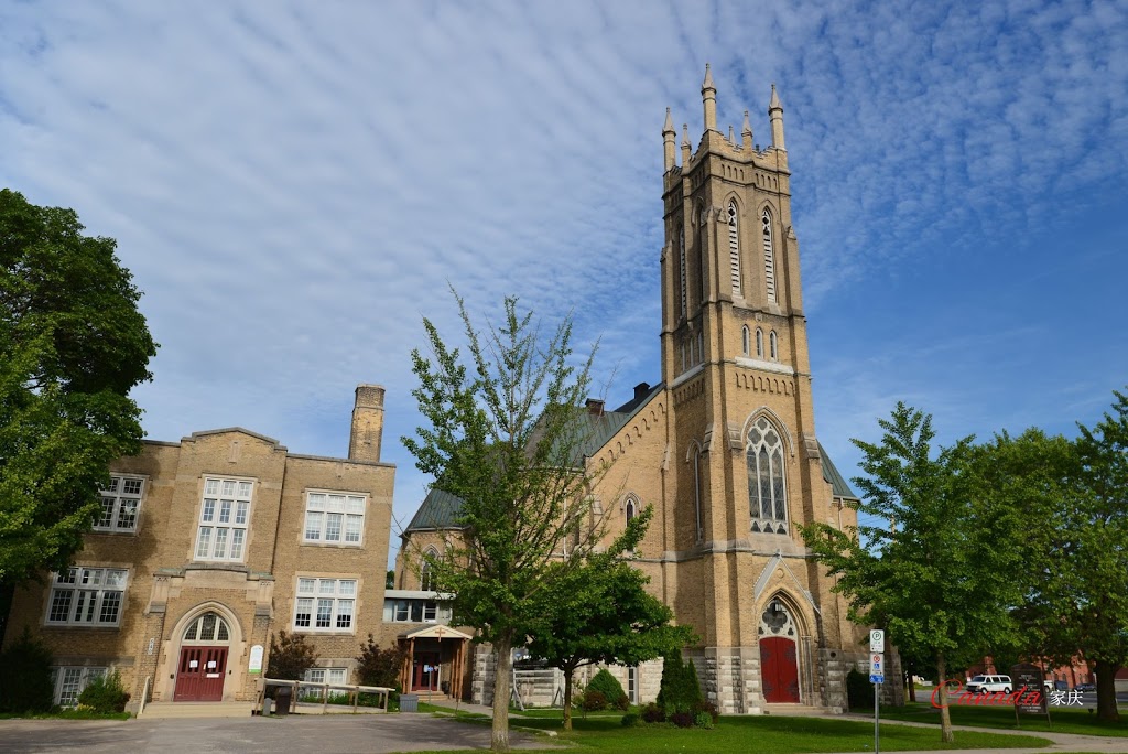 Emmanuel (form. George Street) United Church | 534 George St N, Peterborough, ON K9H 3S2, Canada | Phone: (705) 742-4162