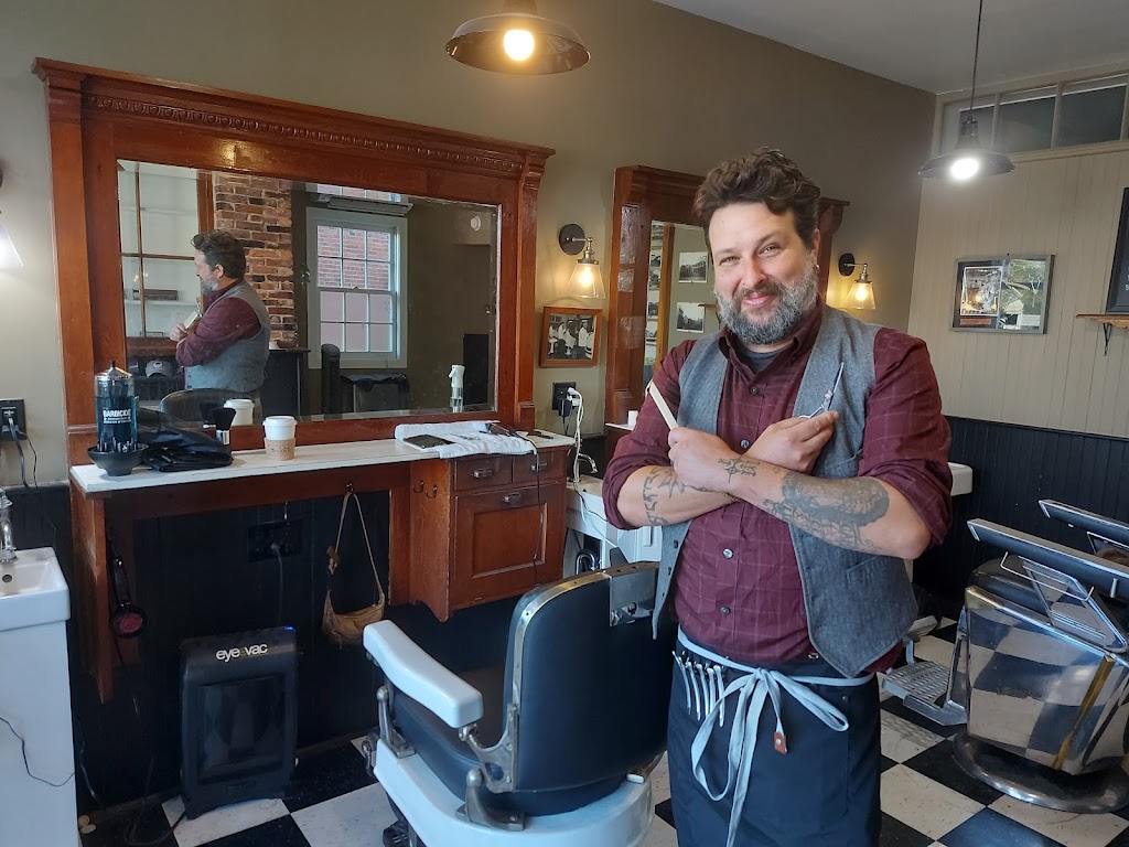 Joel the Barber Stylist | 246 St George St, Annapolis Royal, NS B0S 1A0, Canada | Phone: (250) 537-7410