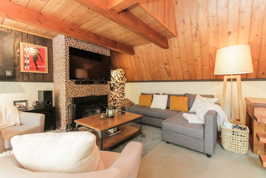 Chalets Hygge - Chalet Norvégien | 11 Rue des Hêtres, Orford, QC J1X 7B3, Canada | Phone: (470) 270-2518