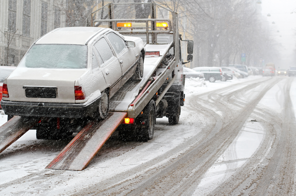 Quick Towing Ancaster | 35 Stone Church Rd #184, Ancaster, ON L9K 1S5, Canada | Phone: (289) 204-0960