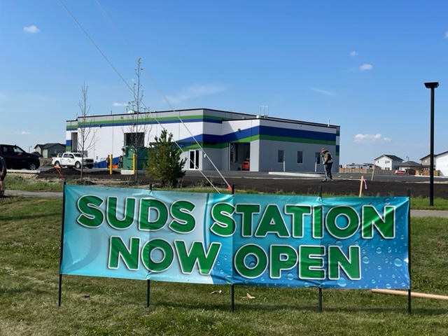 Suds-Station CarWash | 10 Waskasoo Ave, Penhold, AB T0M 1R0, Canada | Phone: (587) 457-2687