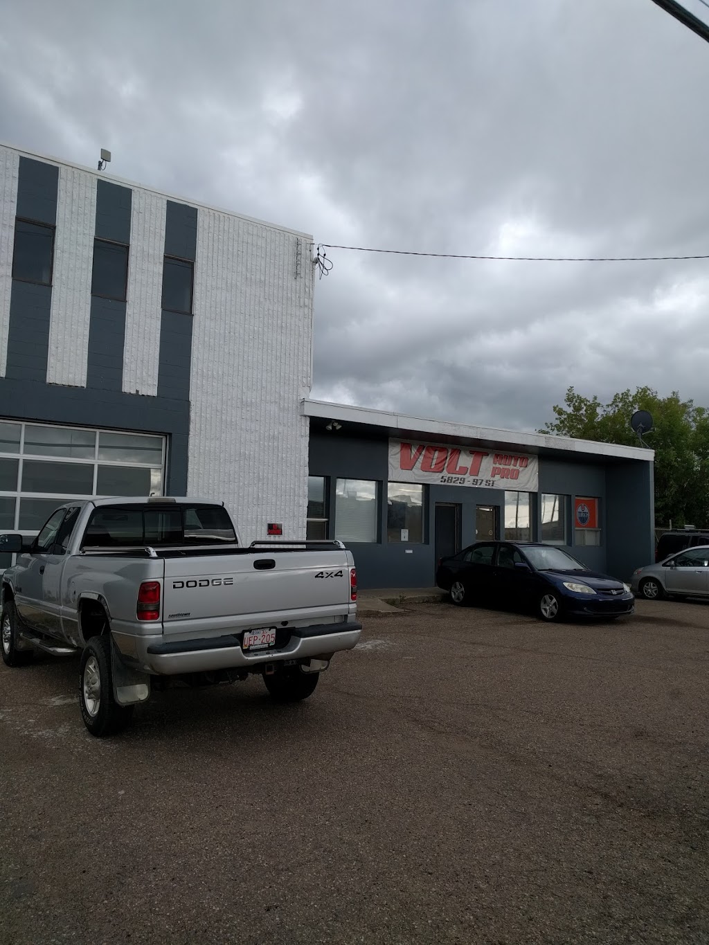 Volt Auto Pro | 8803 63 Ave NW, Edmonton, AB T6E 0E9, Canada | Phone: (587) 341-2326