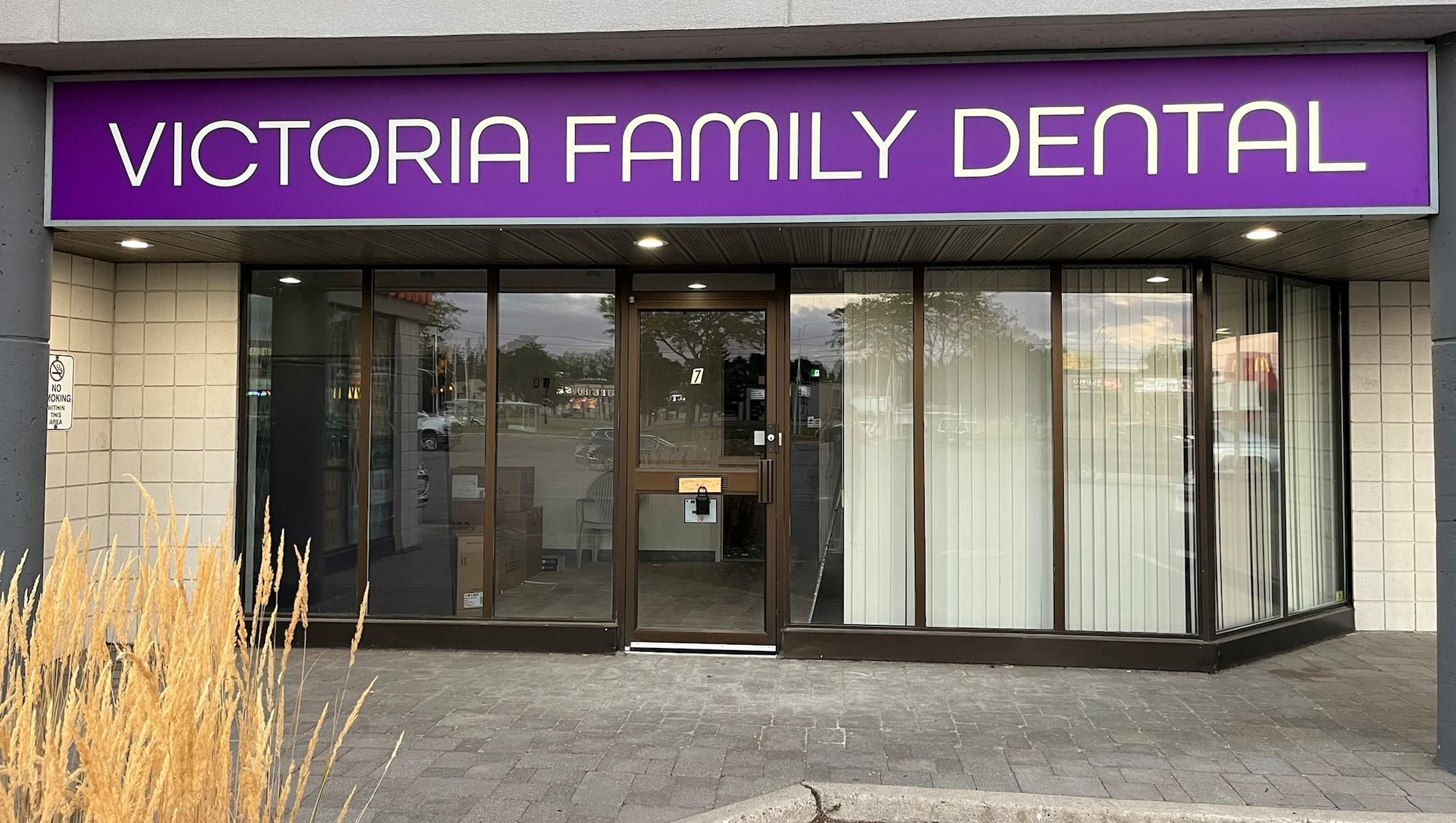 Victoria Family Dental | 1120 Victoria St N Unit 7, Kitchener, ON N2B 3T2, Canada | Phone: (519) 579-7070