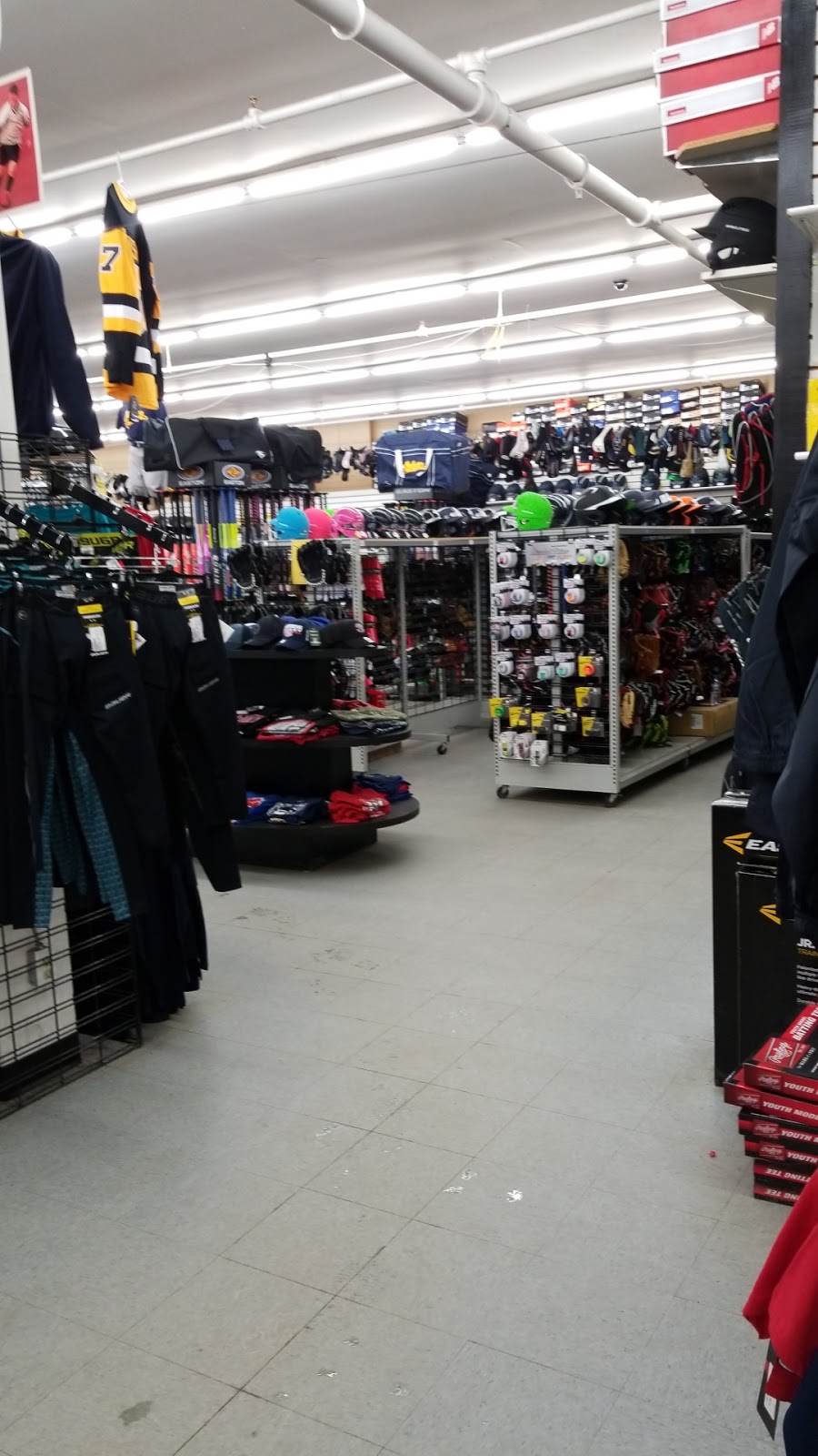 Play It Again Sports | 920 Memorial Ave, Thunder Bay, ON P7B 3Z9, Canada | Phone: (807) 622-8282