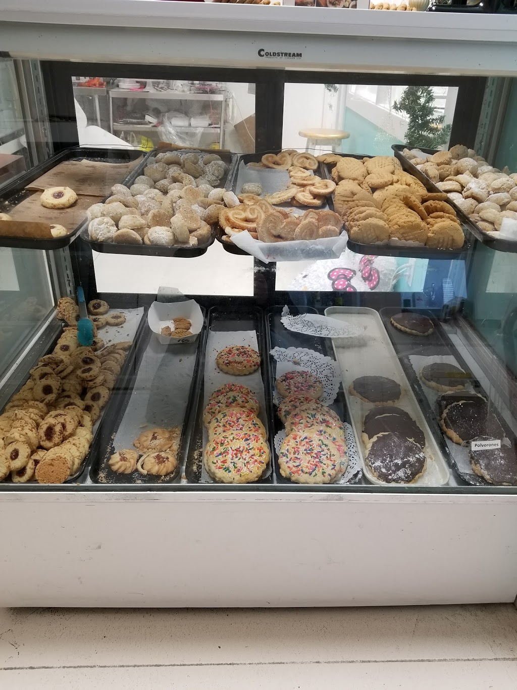 Victorias Mexican Bakery | 8056 King George Blvd, Surrey, BC V3W 5B5, Canada | Phone: (778) 578-7830