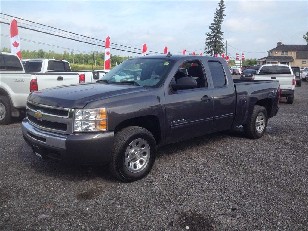 Automatic Car & Truck Sales | 4879 Bank St, Gloucester, ON K1X 1G7, Canada | Phone: (613) 822-9099