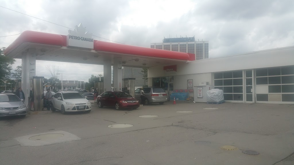 Petro-Canada | 5835 Airport Rd, Mississauga, ON L4V 1C8, Canada | Phone: (905) 678-3480