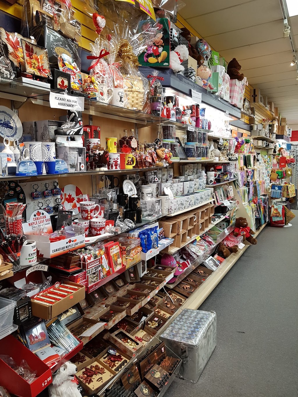 Parkway Cards & Gifts | 377 Burnhamthorpe Rd E, Mississauga, ON L5A 3Y1, Canada | Phone: (647) 763-5242