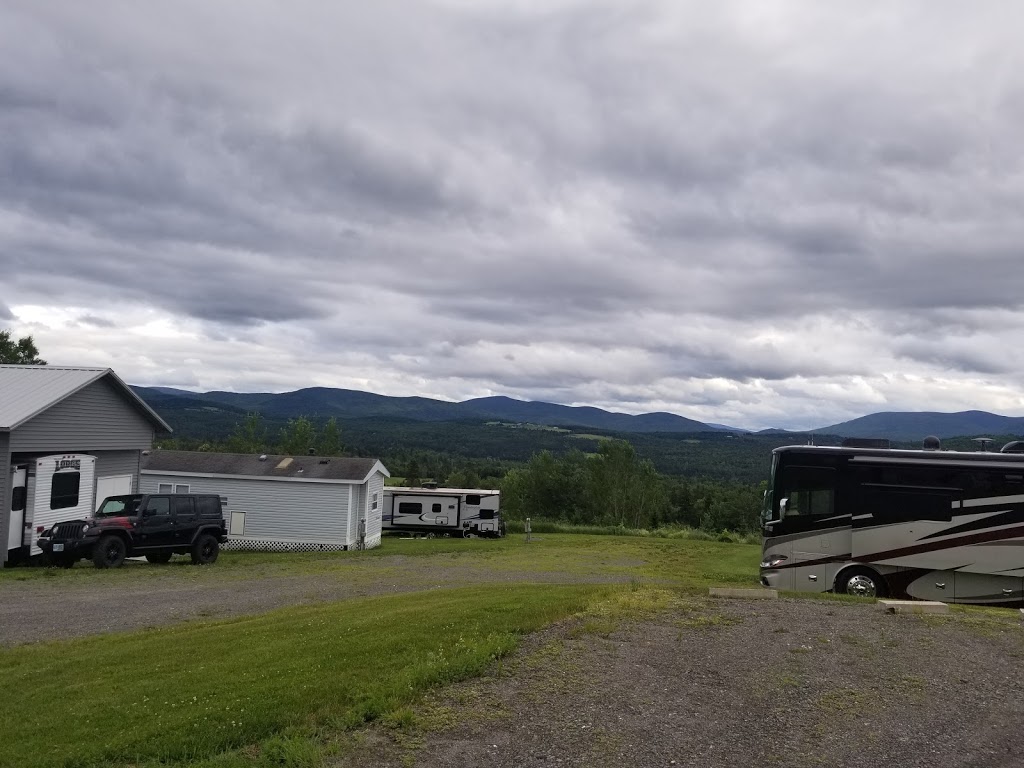 Notch View Inn & Campground | 54 Forbes Hill Rd, Colebrook, NH 03576, USA | Phone: (603) 237-4237