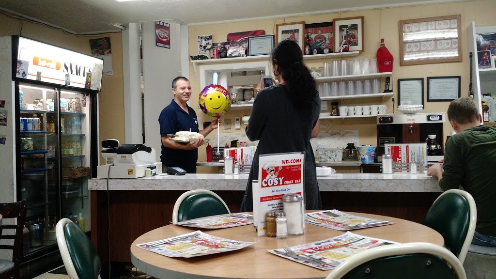 Cosy Snack Bar | 6411 Liverpool St, Halifax, NS B3L 1Y3, Canada | Phone: (902) 455-5119