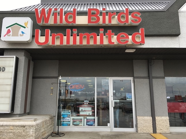 Wild Birds Unlimited | 11 Reenders Dr, Winnipeg, MB R2C 5K5, Canada | Phone: (204) 667-2161
