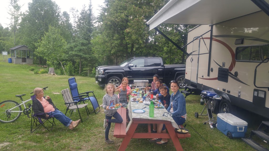 Camping 2 Rivieres | 824 QC-204, Saint-Gédéon-de-Beauce, QC G0M 1T0, Canada | Phone: (418) 582-3278