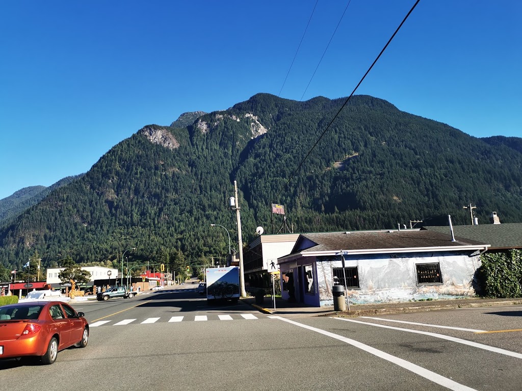 Telte-Yet Camp Site | 600 Water Ave, Hope, BC V0X 1L0, Canada | Phone: (604) 869-9481