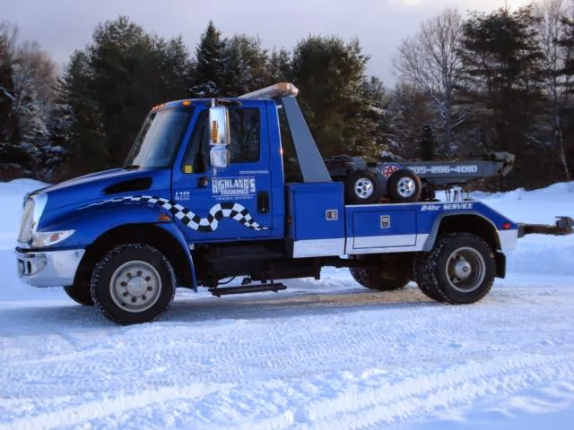 Highlands Towing | 536 Bobcaygeon Rd, Minden, ON K0M 2K0, Canada | Phone: (705) 286-4010