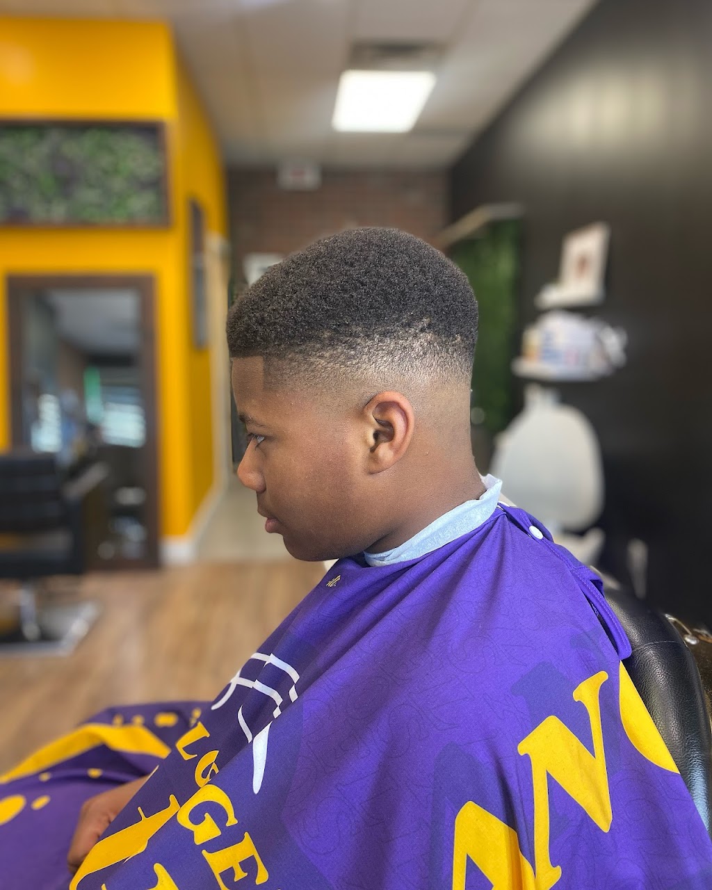 Franck the barber barbershop | 126 Bd Taschereau, La Prairie, QC J5R 1S8, Canada | Phone: (418) 261-8519