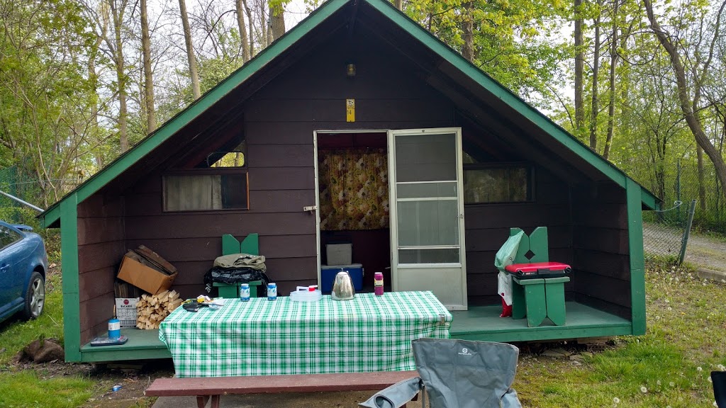 Yogi Bears Jellystone Park Camp Resort Niagara Falls | 8676 Oakwood Dr, Niagara Falls, ON L2E 6S5, Canada | Phone: (905) 354-1432