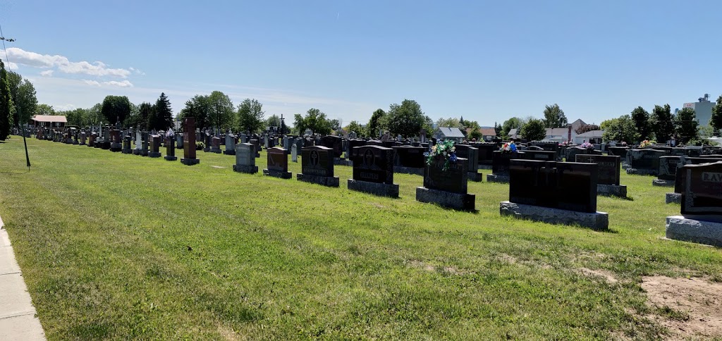 Cimetière St-Pie | Saint-Pie, QC J0H 1W0, Canada