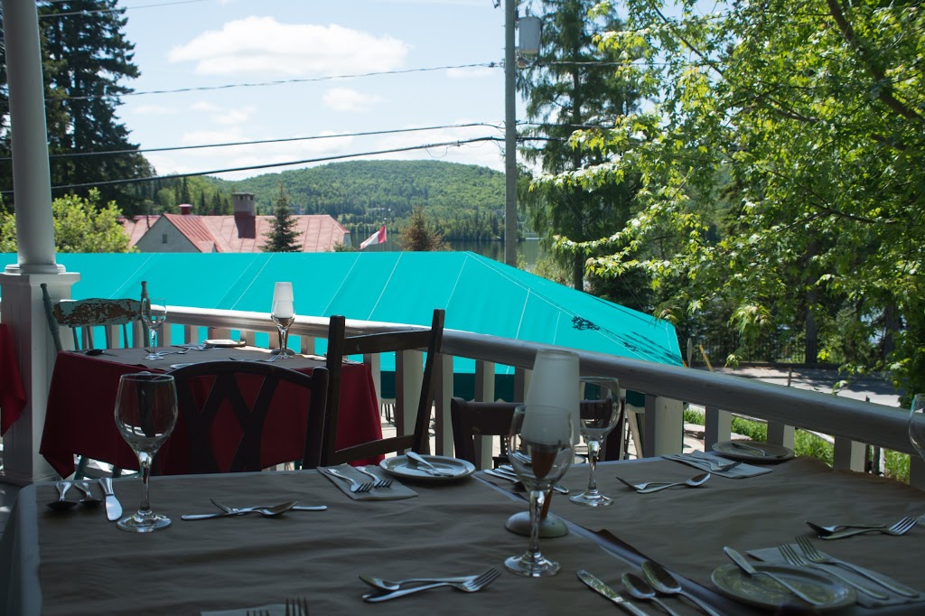 Restaurant La Tour du Lac - Restaurant Ste-Agathe-des-Monts | 173 Chemin du Tour du Lac, Sainte-Agathe-des-Monts, QC J8C 1B7, Canada | Phone: (819) 326-4202