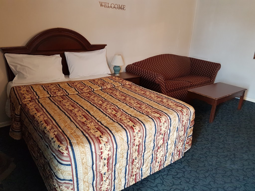 Capri Motel | 629 Main St W, Port Colborne, ON L3K 5V4, Canada | Phone: (905) 835-5474