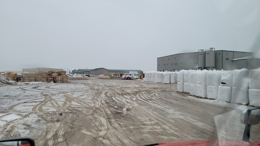 Berger Peat Moss | 22054 Oakwood Rd 64N, Oakbank, MB R0E 1J0, Canada | Phone: (204) 426-2342