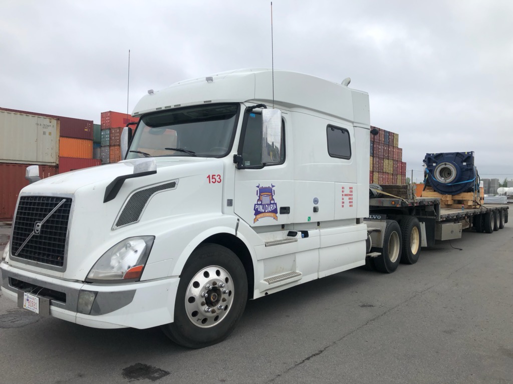 TRUCK PARKING LEDUC | 6705 39 St, Leduc, AB T9E 0Z4, Canada | Phone: (780) 803-1515