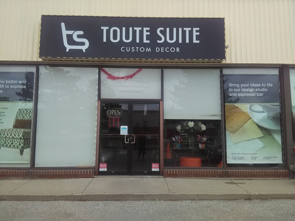 Toute Suite Custom Decor | 2110 Dundas St E #5, Mississauga, ON L4X 1L9, Canada | Phone: (905) 499-1822