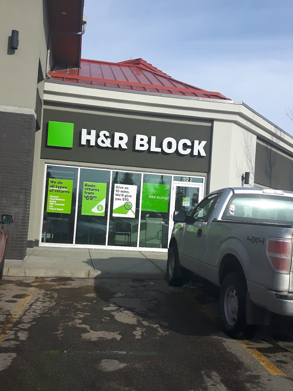 H&R Block | 2220 68 St NE #122, Calgary, AB T1Y 6Y7, Canada | Phone: (403) 543-4226