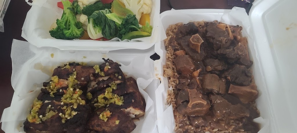 So Spicy Caribbean Cuisine by Notty villager | 3095 Eglinton Ave E, Scarborough, ON M1J 2E9, Canada | Phone: (416) 704-2892