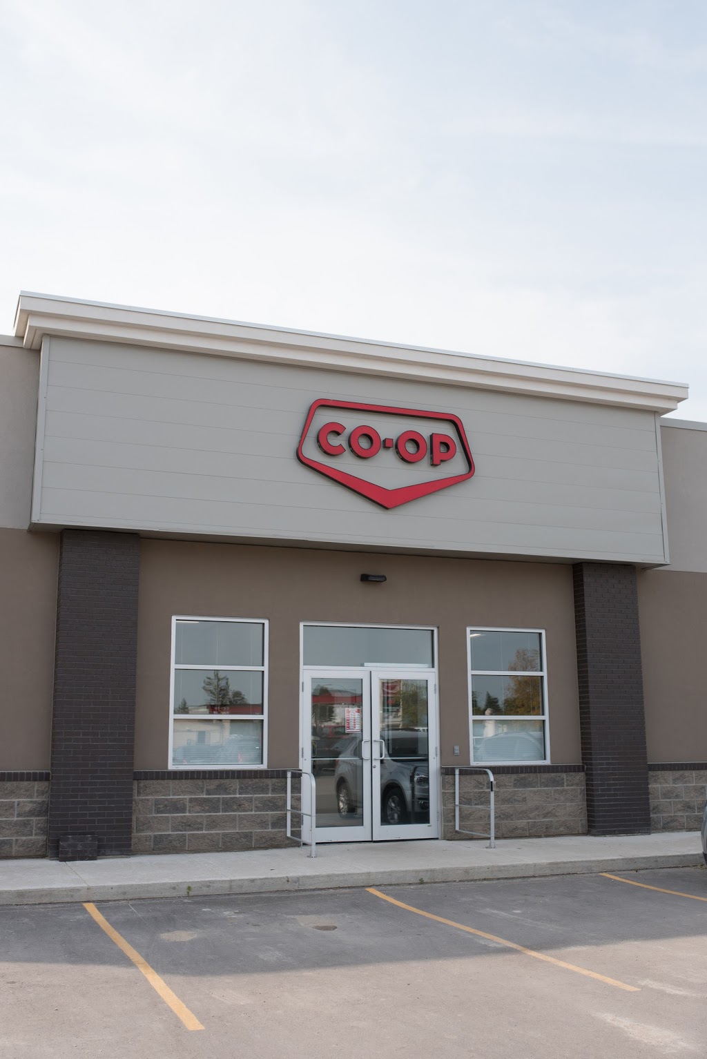 Homestead Co-op @ Carman Food Store | 61 Main St S Box 790, Carman, MB R0G 0J0, Canada | Phone: (204) 745-2544