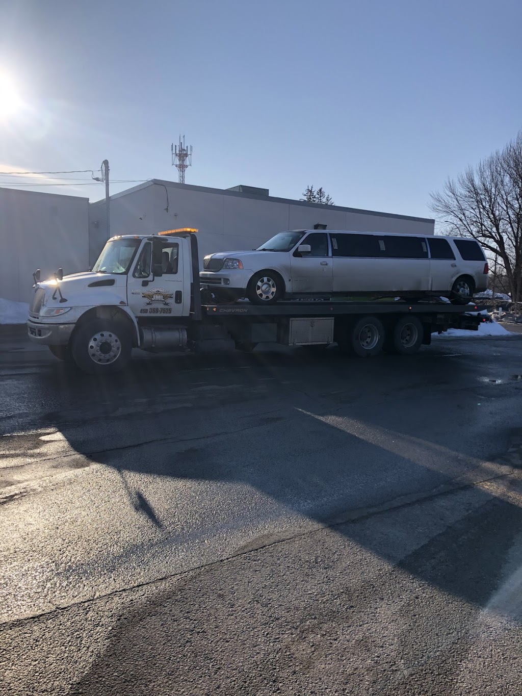 Transport JML Remorquage | 386 Ch Du Village, Saint-Pierre, QC J6E 0H4, Canada | Phone: (450) 368-7525