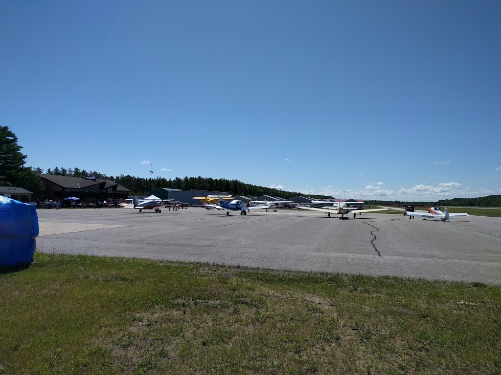 Huronia Airport | 20 Ed Connelly Dr, Tiny, ON L0L 2J0, Canada | Phone: (705) 526-8086