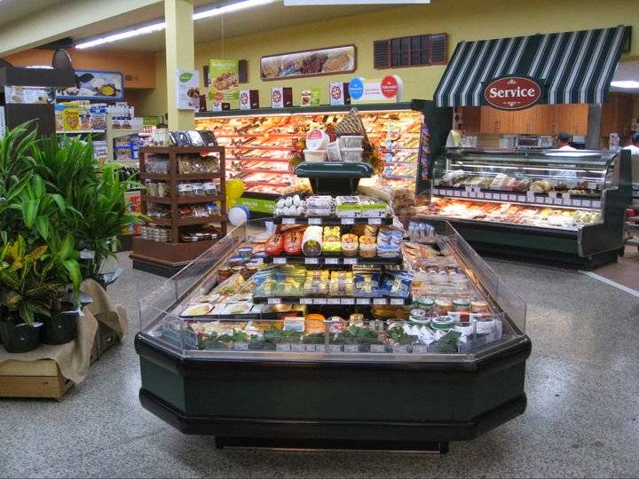 Marché Bonichoix (Marché Alain Viau) | 1244 St Augustin Rd, Embrun, ON K0A 1W0, Canada | Phone: (613) 443-5301