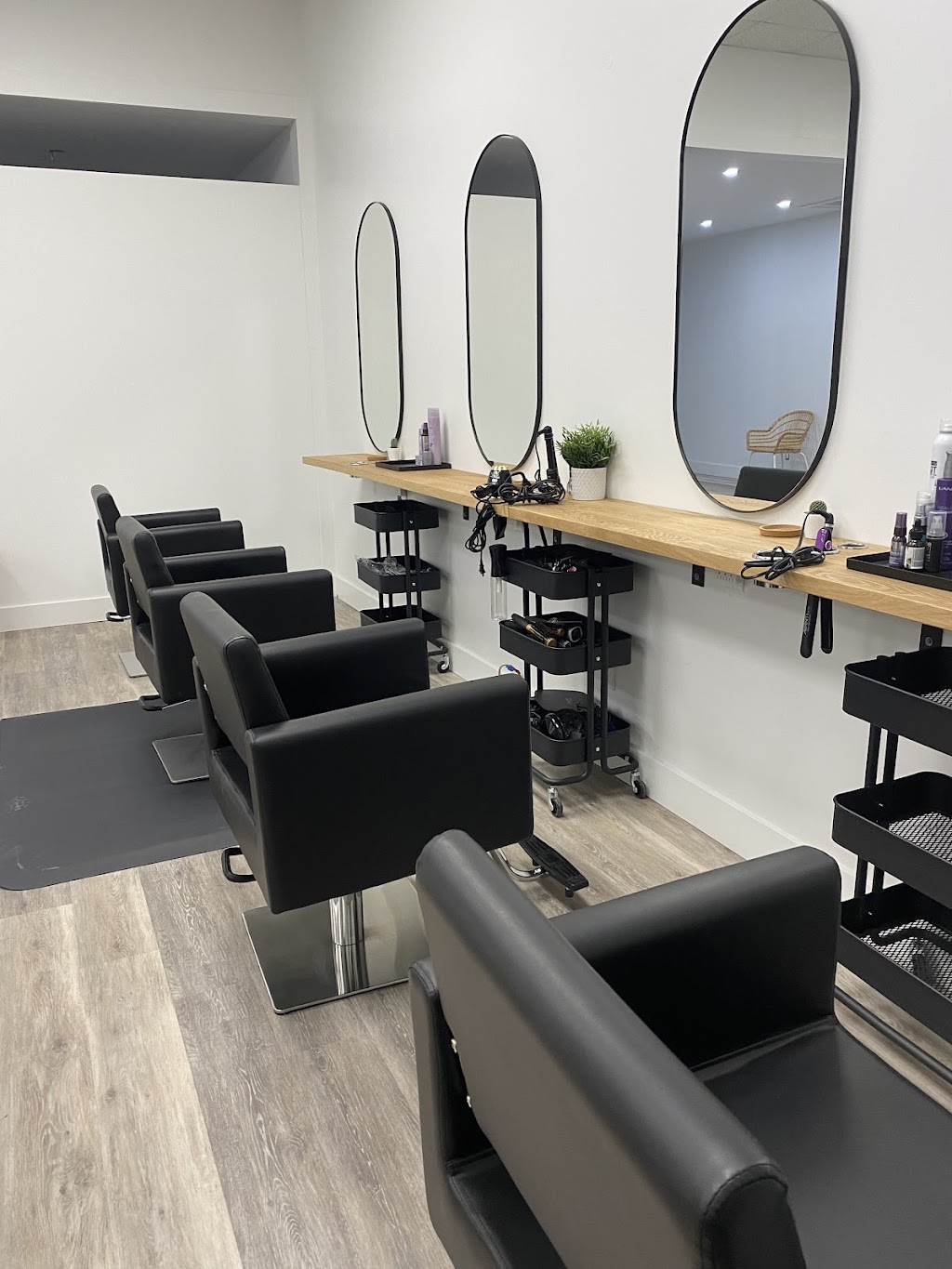 L’atelier Vert | 3655 Mnt Gagnon, Terrebonne, QC J6Y 1J4, Canada | Phone: (450) 736-2071