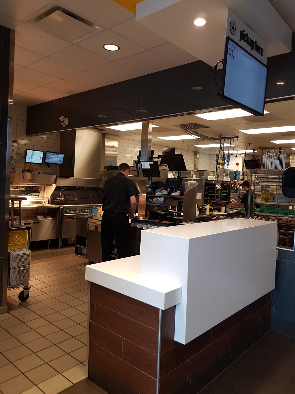 McDonalds | 1296 Webber Greens Dr NW, Edmonton, AB T5T 7C5, Canada | Phone: (587) 462-3693