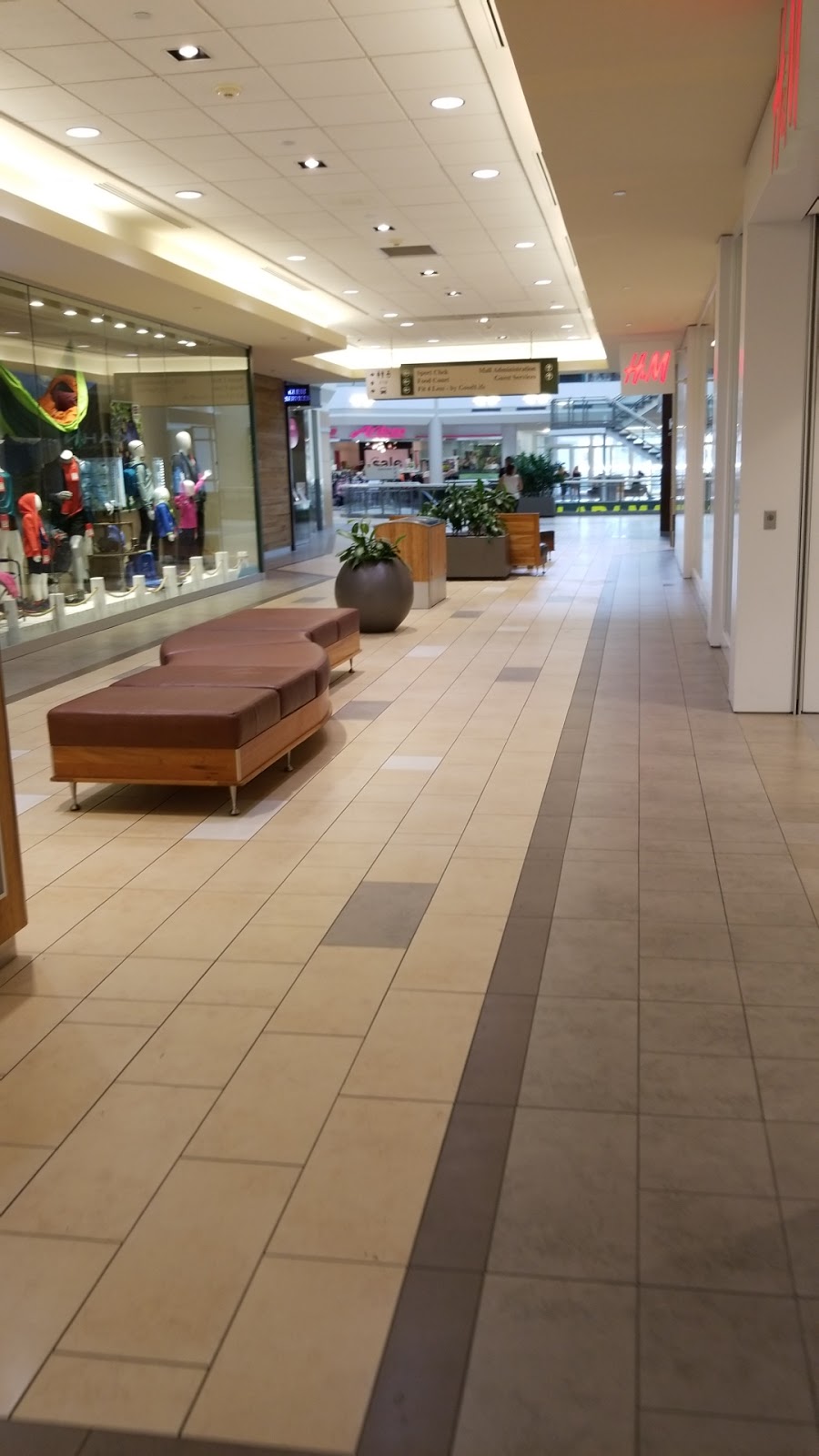 M·A·C - Stone Road Mall | 435 Stone Rd W Z-18, Guelph, ON N1G 2X6, Canada | Phone: (519) 836-5644