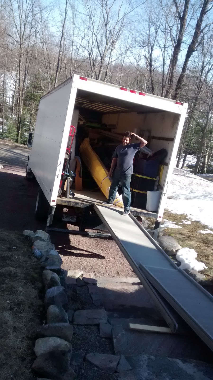 We Haul Movers | Montreal Moving Company | 2318 Rue Saint-Patrick, Montréal, QC H3K 1B6, Canada | Phone: (514) 846-8080