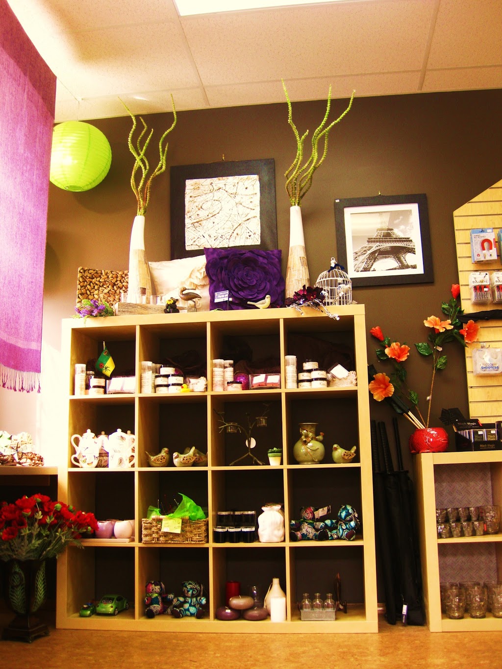 Lumsden Florist etc. | box 1142; 345 James Street North, Lumsden, SK S0G 3C0, Canada | Phone: (306) 731-2424