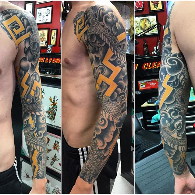 Taunton Tattoo Company | 50 Taunton Road East, Oshawa, ON L1G 3T7, Canada | Phone: (905) 723-4465