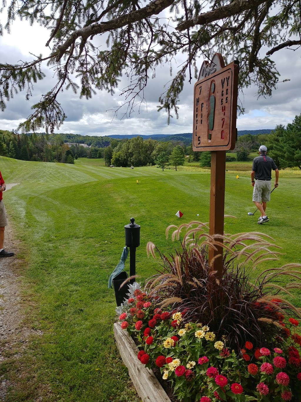 Golf Mont Cascades | 915 Chemin du Mont-des-Cascades, Cantley, QC J8V 3B2, Canada | Phone: (819) 459-2980