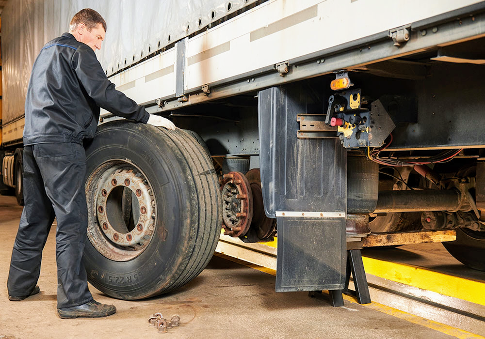 UNITED TRUCK AND TRAILER 24/7 MOBILE REPAIR | 59 Rivitt Pl, Scarborough, ON M1X 0A9, Canada | Phone: (647) 339-7740