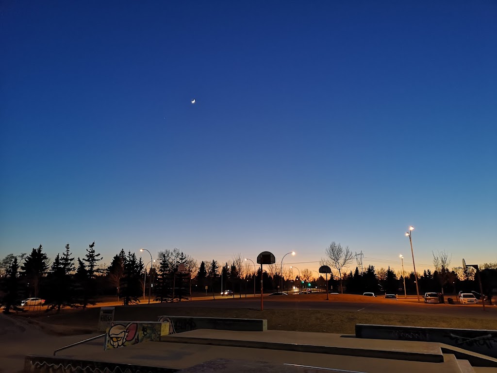 Castle Downs Skatepark | 11520 153 Ave NW, Edmonton, AB T5X 6A3, Canada | Phone: (780) 442-5311